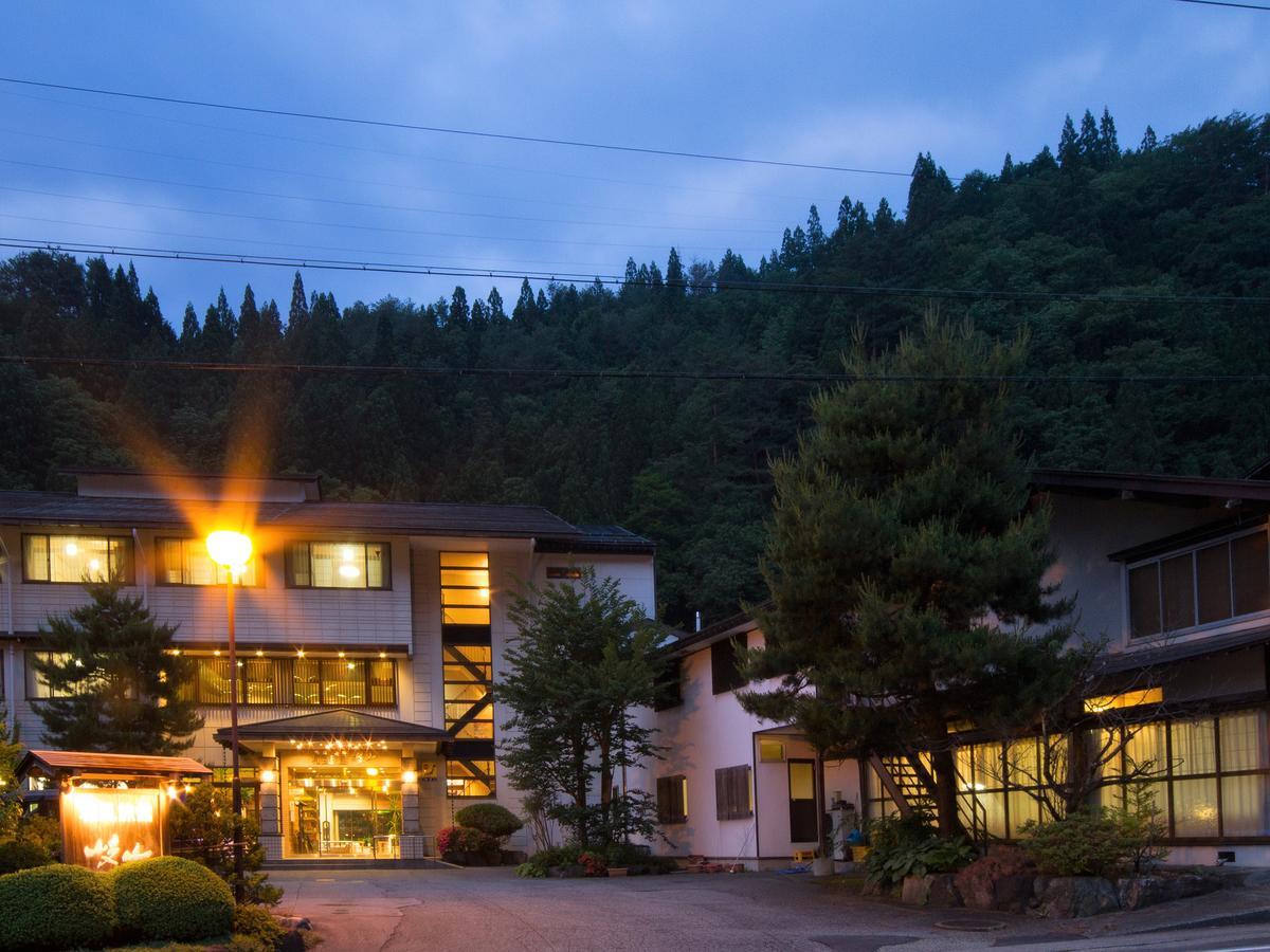 Ryokan Gizan Takayama  Exterior foto